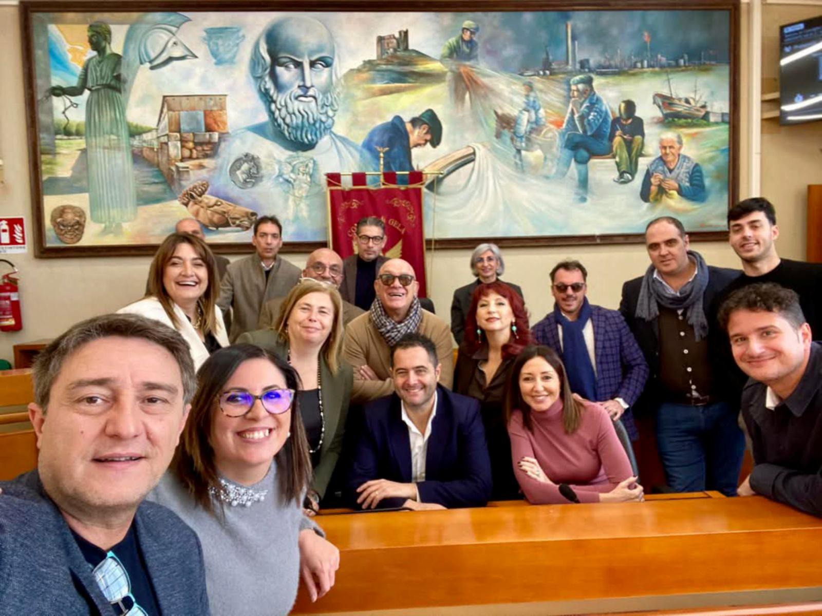 https://www.lasicilia.it/resizer/-1/-1/false/gn4/47515/GN4_DAT_47515126.jpg--il_sindaco_di_gela_presenta_il_bilancio_del_primo_biennio__risanamento_e_investimenti__ma_la_citta_paga_il_conto_delle_fragilita.jpg