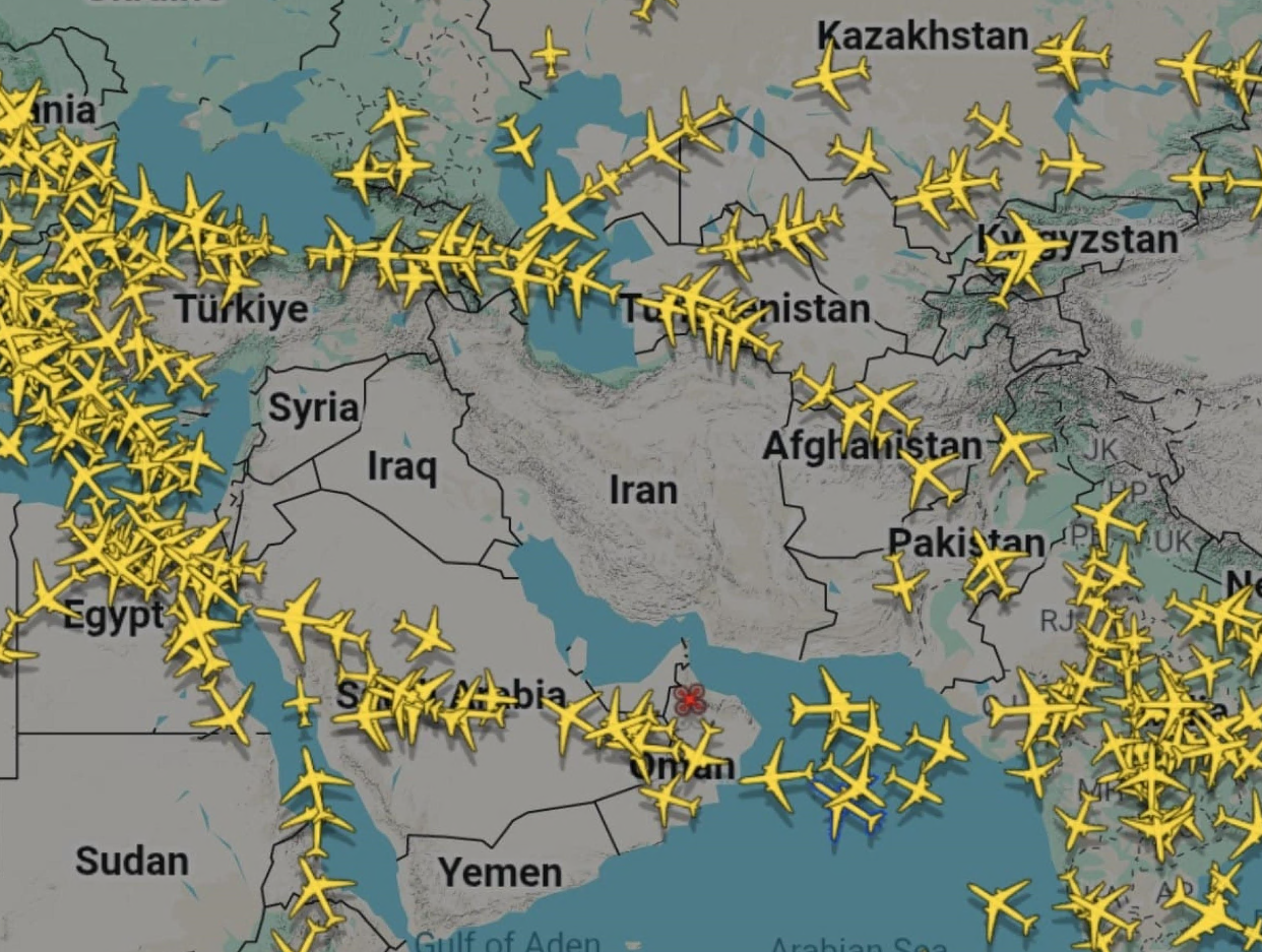 Caos nei cieli: spazi aerei chiusi , migliaia di voli cancellati e passeggeri bloccati - La Sicilia