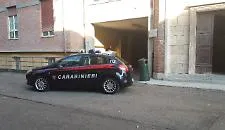 Giallo a Parma: donna di 45 anni trovata morta con ferite da arma da taglio