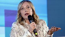 Meloni a Confcommercio: l&rsquo;Italia delle regole sfida l&rsquo;incertezza globale
