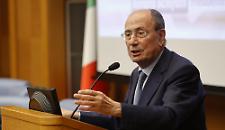 Inchiesta Iacolino, Schifani lo sospende dal Policlinico di Messina. Fratelli d'Italia va oltre: &laquo;Si deve dimettere&raquo;