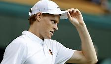 Sinner, il ginocchio lo ferma a Cincinnati: quanti punti perde e cosa succede al ranking ATP