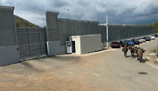 Migranti, hub di rimpatrio fuori dall’Ue: la nuova frontiera che divide l’Europa e il precedente dei centri in Albania