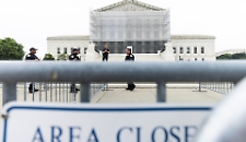 Niente Guardia nazionale a Chicago: la Corte Suprema blocca Trump