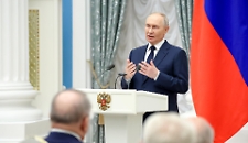 &ldquo;O Kiev accetta la pace o useremo la forza&rdquo;: il nuovo ultimatum di Putin scuote la partita ucraina