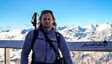 Maltempo e scarsa visibilit&agrave; in quota, sospese le ricerche dell'escursionista Karol Brozek. &Egrave; scomparso sul Gran Sasso pi&ugrave; di un mese fa