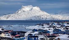 Trump studia accordo politico militare sulla Groelandia: Meloni e leader europei mettono i "paletti"