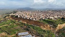 Ma davvero l'idea della newtown per trasferire altrove Niscemi &egrave; una ipotesi sul tavolo? Dibattito aperto, mentre un cittadino su venti &egrave; stato evacuato