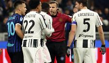 Minacce di morte all'arbitro La Penna dopo Inter-Juve. Il consiglio della polizia di non uscire di casa