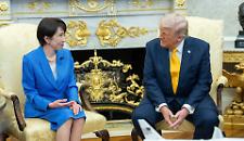 &laquo;Perch&eacute; non mi avete avvisato di Pearl Harbor?&raquo;. La battuta di Trump davanti a Takaichi che incendia il dibattito in Giappone