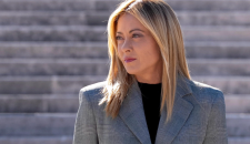 Meloni valuta gli scenari tra gli ostacoli della legge elettorale e la suggestione del voto anticipato Meloni valuta gli scenari tra gli ostacoli della legge elettorale e la suggestione del voto anticipato