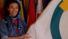 &laquo;Vendetta&raquo;: la maglietta, il coltello, lo smartphone. E una prof che non si spegne: &laquo;Non lasciamoci vincere dal buio