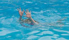 Bimbo di 7 anni muore annegato nella piscina di Suio Terme: ipotesi bocchettone al vaglio degli investigatori