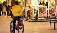Glovo e Deliveroo nel mirino dell'Antitrust: comunicazioni ingannevoli sull'impegno verso i rider