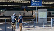 Ventiduenne inseguito e ucciso in stazione, &egrave; caccia al branco: il delitto che scuote Milano
