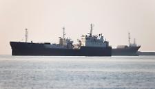 L'Iran chiude lo Stretto di Hormuz: stop al traffico marittimo &laquo;fino a nuovo ordine&raquo;