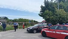 Il 17enne che ha ucciso la zia a coltellate aveva tentato anche di dare fuoco al cadavere