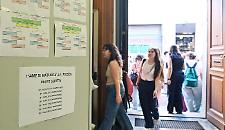 Maturit&agrave;, al via la seconda prova: torna Quintiliano al Classico. Allo Scientifico si misura l'acqua del lago di Bracciano | Le "ansie" degli studenti | Ieri la prova d'Italiano