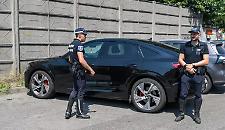 Agente morto dopo inseguimento, l'albanese arrestato: &laquo;Io non l'ho toccato&raquo;