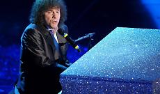 Ottant&rsquo;anni e venti nel cuore: Riccardo Cocciante riaccende la sua musica con un nuovo album, un film-evento e due tourn&eacute;e