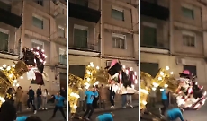Paura a Paternò, la varetta dei panettieri si spezza durante la processione di Santa Barbara: il video