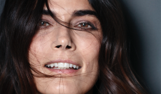 Valeria Solarino in tourn&eacute;e in Sicilia. "La mia Isola bellissima e dimenticata. Poche infrastrutture e viaggi al Nord per potersi curare"