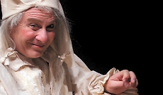 Natale a teatro, a Ragusa arriva L'Avaro di Moliere con Guarneri