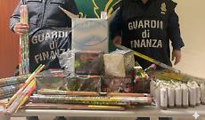 Blitz della Guardia di Finanza: oltre 120mila "botti" (per centinaia di migliaia di euro) sequestrati tra Messina e Catania