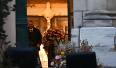 Sulle note di "Djobi Djob&agrave;" l'ultimo addio a Brigitte Bardot