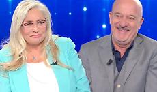 &laquo;Mi hanno proposto Domenica In&raquo;: Bisio ride, Venier ride. Ma la questione &egrave; seria