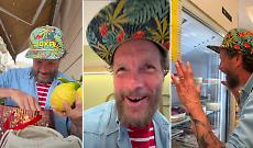 Jovanotti saluta Palermo con i limoni in borsa: &laquo;Grazie per l'energia&raquo;