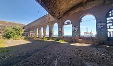 Catania, il mare negato: viaggio negli edifici abbandonati di viale Africa