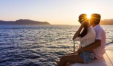 Temptation Island 2026: chat segrete, scuse hi-tech e relazioni in gabbia. Il viaggio nei sentimenti riparte da due coppie esplosive