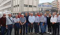 Al Vaccarini dopo 50 anni: la 5B ritorna tra banchi e ricordi