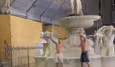 Tifosi della Spagna in festa sull'Amenano, bufera sui social: parla il sindaco Trantino