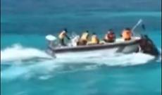 Battaglia a colpi di remi tra marina filippini e militari della Guardia Costiera cinese: il video fa il giro del web