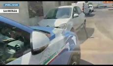 Blitz in un parcheggio vicino all'aeroporto di Fontanarossa: 40 veicoli rimossi e recuperata un'auto rubata