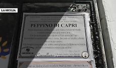 L'addio a Peppino di Capri, la camera ardente aperta nella sua amata isola