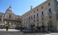 Lavoratori Coime, il caso dei contributi non pagati: Palazzo delle Aquile rischia una stangata da dieci milioni
