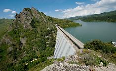 Acqua al centro della campagna elettorale di Enna: Crisafulli attacca, De Rose risponde