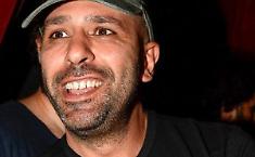 Laurea ad honorem in pianoforte jazz a Checco Zalone: un tributo al talento oltre la comicit&agrave;