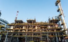 Saipem firma con Eni il contratto da 700 milioni per la bioraffineria di Priolo: 500mila tonnellate l'anno di carburante entro il 2028