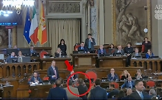 Caos all'Ars, il centrodestra va in frantumi, scontri e Galvagno sbotta con l'assessore Dagnino: &laquo;Basta, ora metto tutto al voto&raquo;