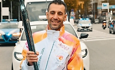 Fiamma olimpica: Nibali nella sua Messina ultimo tedoforo della Sicilia. Il video