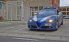 Dal furto alla cattura: inseguimento e manette in viale Santa Panagia