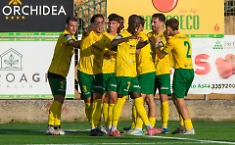 La festa dei giocatori del Niscemi