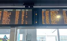 Ferrovia in tilt a Bologna per tre cavi tranciati: un sabotaggio legato alle Olimpiadi?