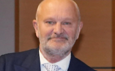 Andrea Pucci rinuncia a Sanremo tra insulti, minacce e polemiche