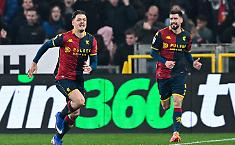 Harakiri Roma, cade a Genova e ora per la Champions &egrave; piena bagarre