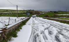 Violenta grandinata sulla strada che collega Chiaramonte a Ragusa e Monterosso
